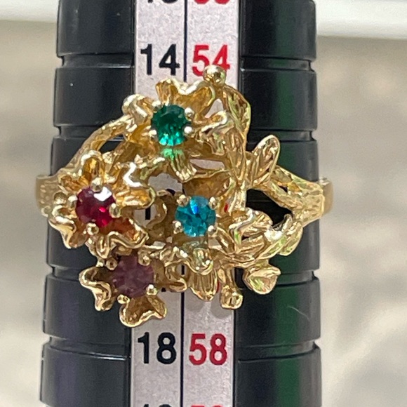 BEAUTIFUL LADIES YELLOW GOLD 10K BIRTHSTONE RUBY, PERIDOT RING 7.75 - Picture 12 of 16